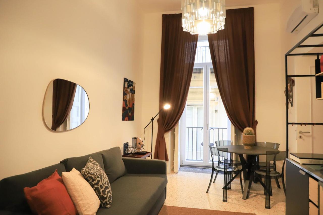 Le Scalette A Santa Chiara Lägenhet Neapel Exteriör bild