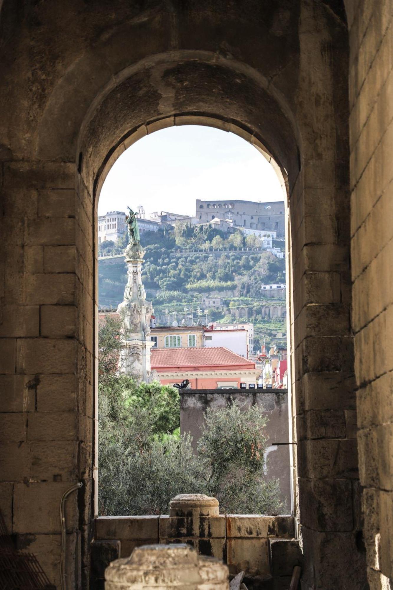 Le Scalette A Santa Chiara Lägenhet Neapel Exteriör bild